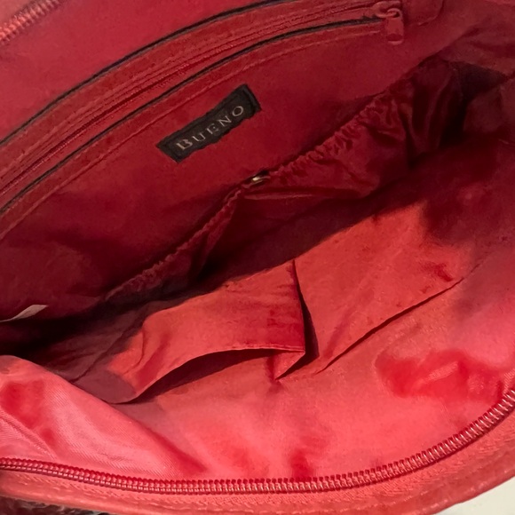 Bueno Dark Red Leather Look Rectangular Handbag - Picture 6 of 7